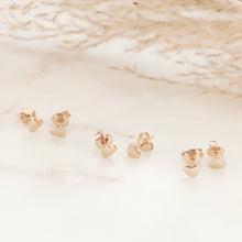 Load image into Gallery viewer, Mini Hearts Studs
