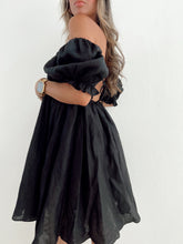 Load image into Gallery viewer, Lisa Dress
